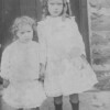 Margaret Elizabeth (right)and Annie Anita Braham circa 1909